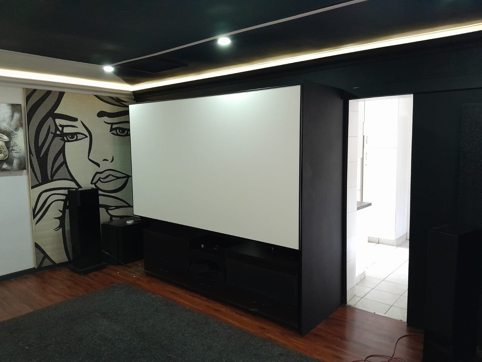 Finished 136-inch screen installation